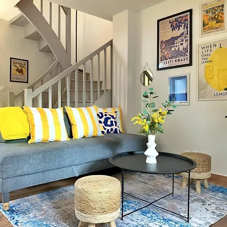 Dolce Design Duplex, 2 Bedrooms, Vieux-marche 公寓